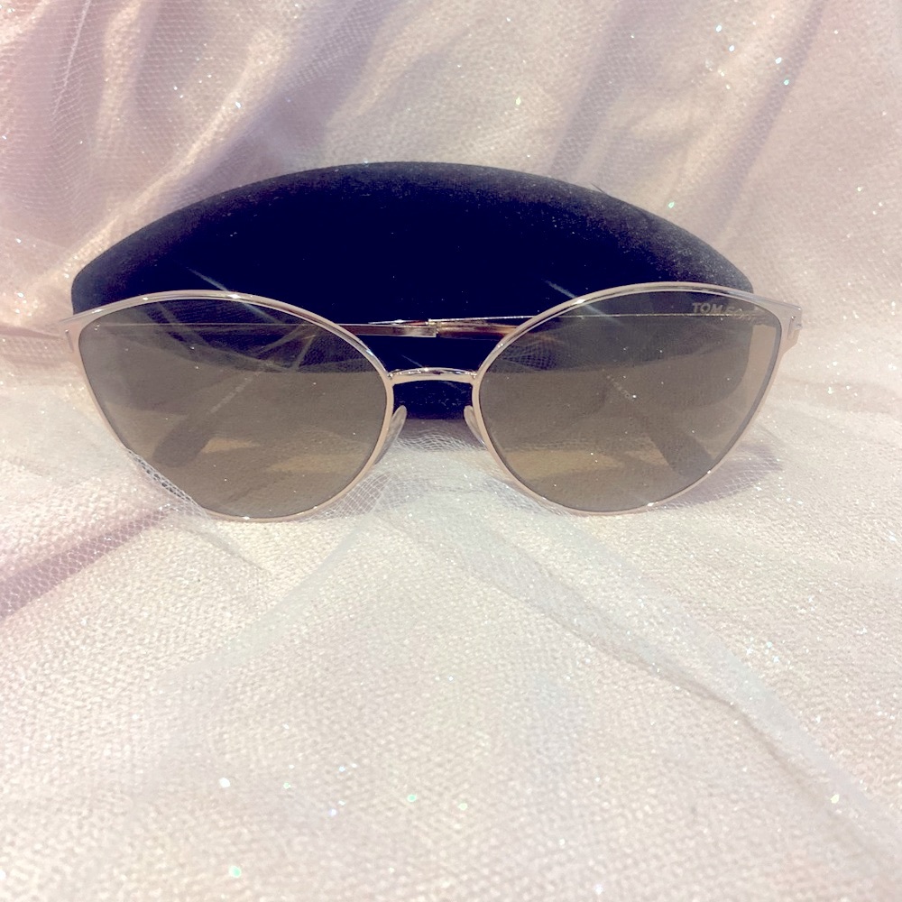 Tom Ford Sunnies!!